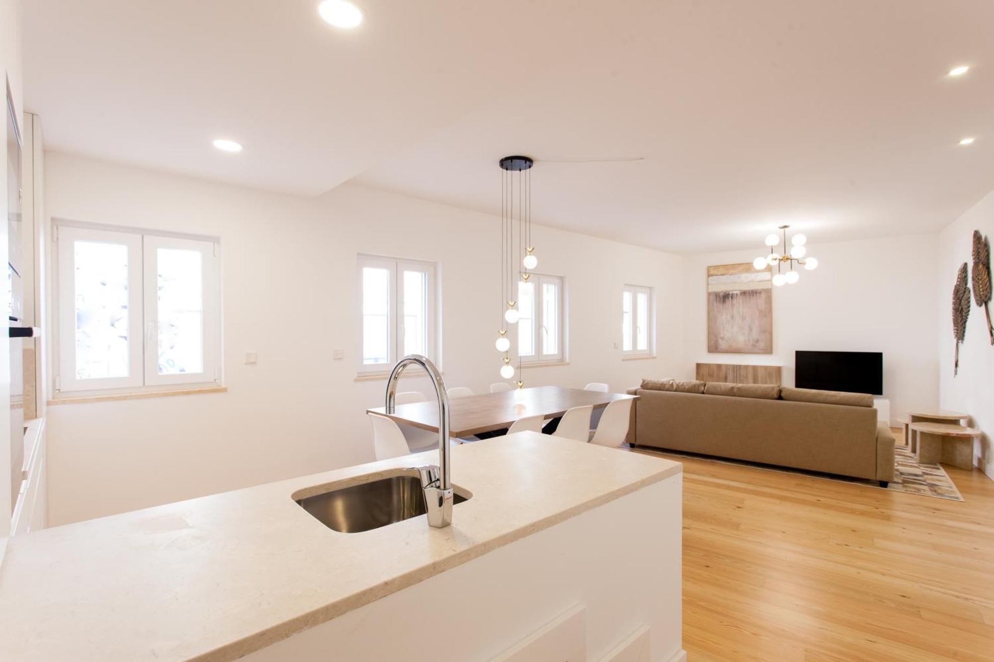 Mouraria Blue Three-Bedroom Apartment W/ Parking - By Lu Holidays Lisboa Exterior foto
