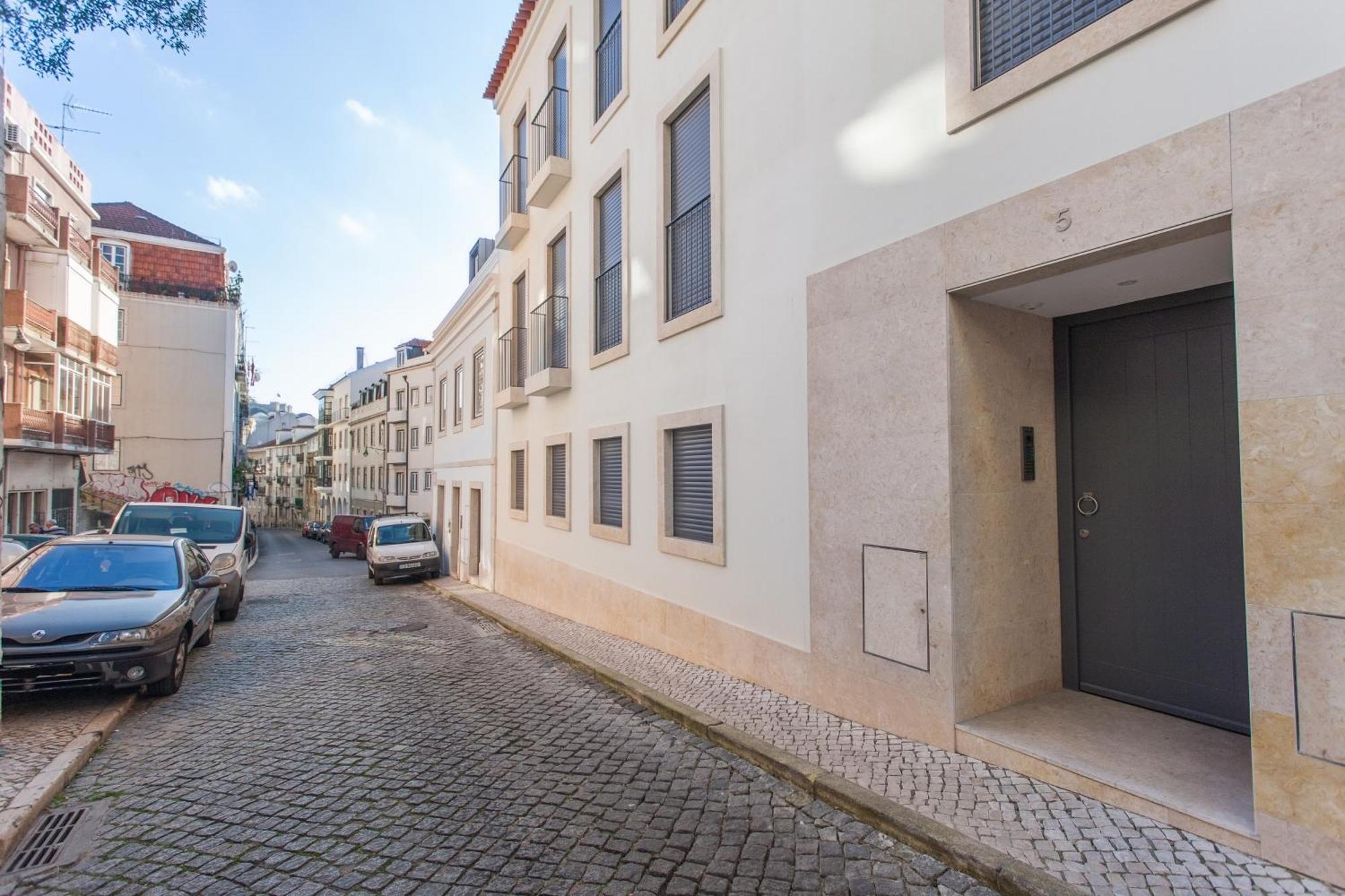 Mouraria Blue Three-Bedroom Apartment W/ Parking - By Lu Holidays Lisboa Exterior foto