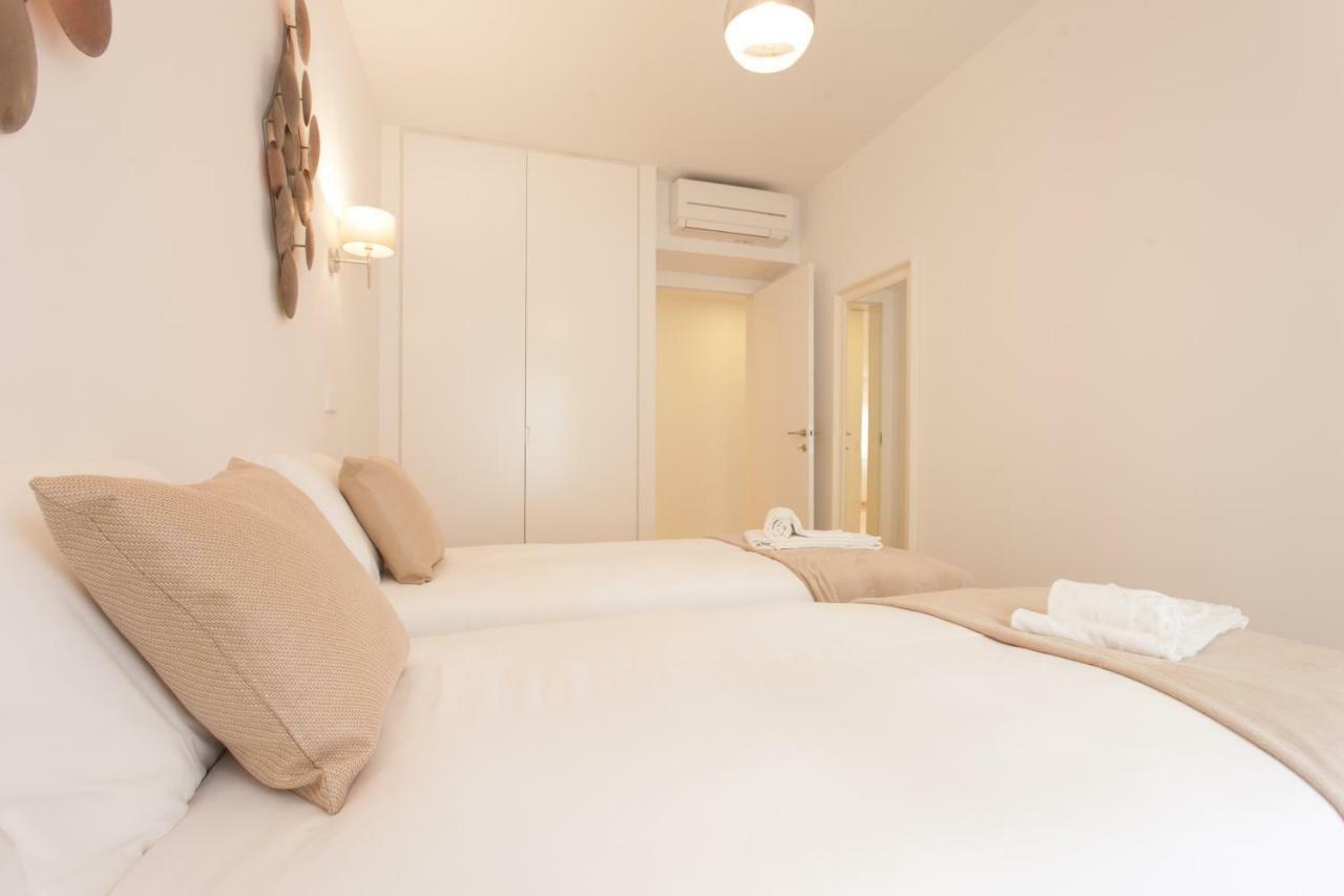Mouraria Blue Three-Bedroom Apartment W/ Parking - By Lu Holidays Lisboa Exterior foto